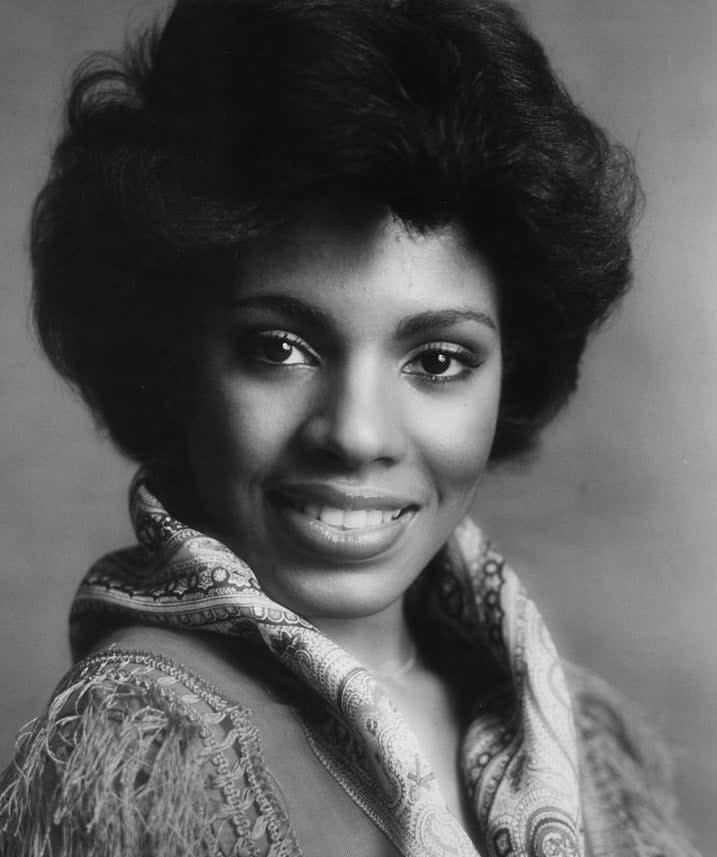 Young Sheryl Lee Ralph