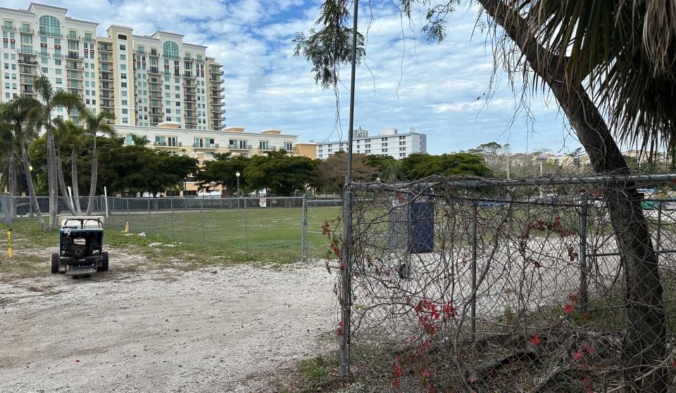 The Bayside Club luxury apartments will be located at 800 Cocoanut Ave. in Sarasota.