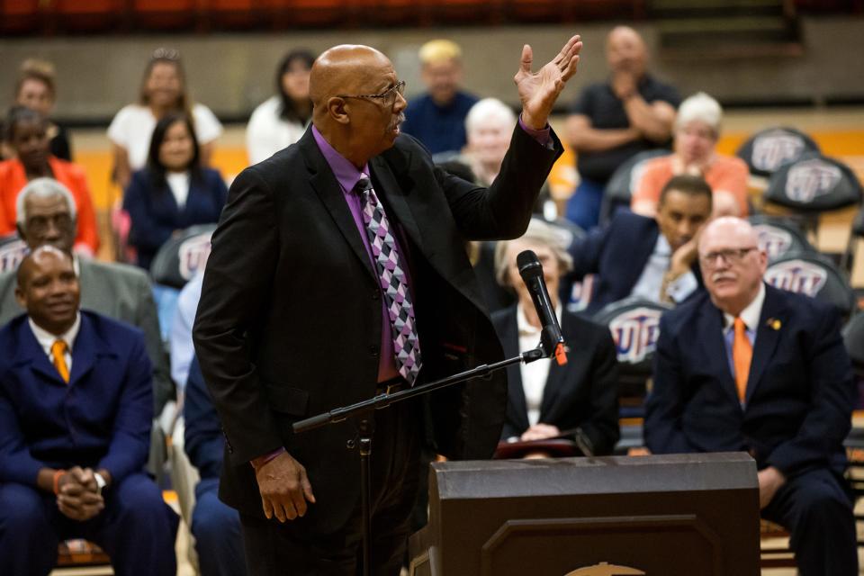 Nevil Shed speaks about his best friend Willie Cager, a Texas Western’s 1966 NCAA Championship team member, at a memorial celebration of his life on Friday, April 14, 2023, at the Don Haskins Center.