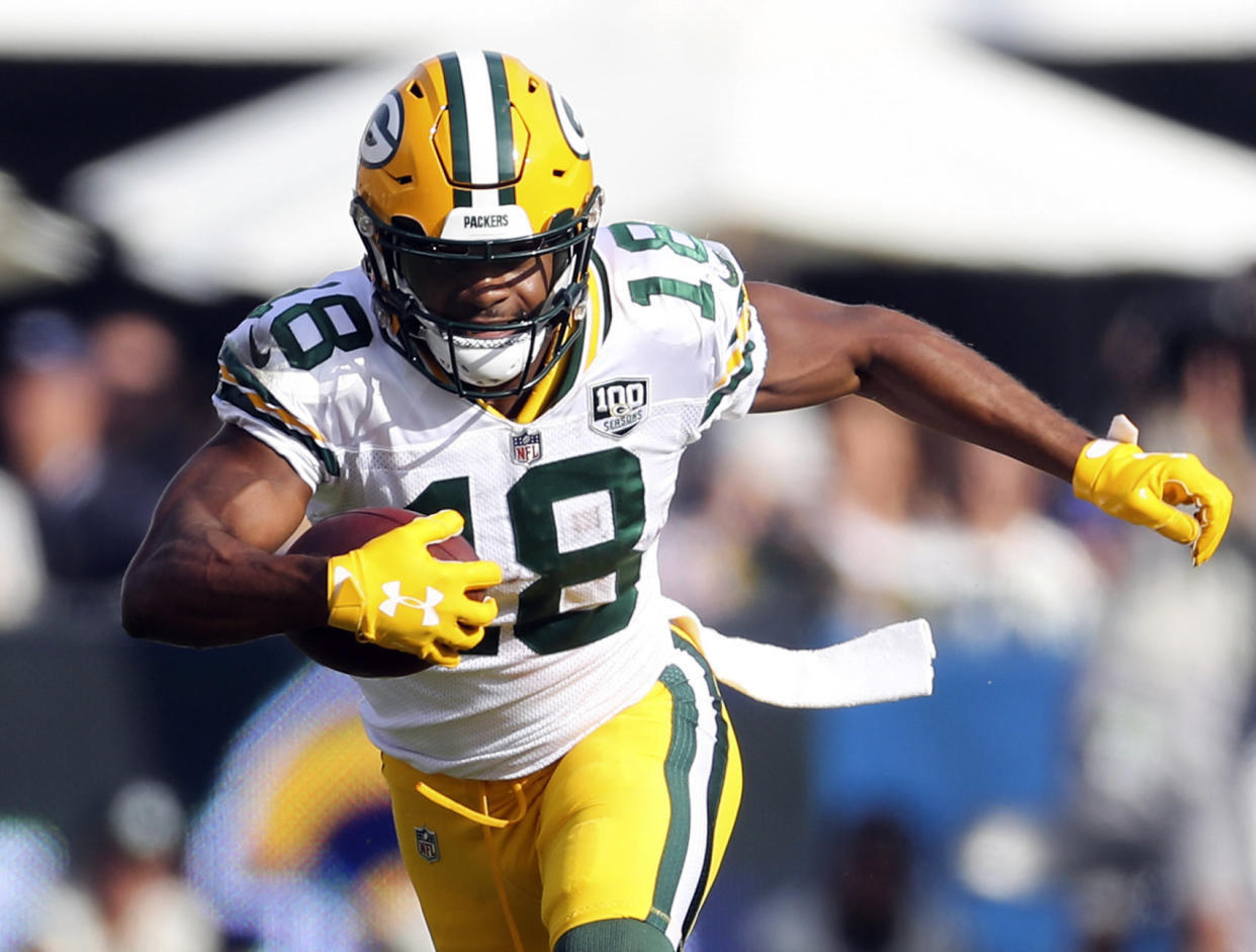 Green Bay Packers wide receiver Randall Cobb (18) will be one of the best pass catchers available in free agency. (AP)