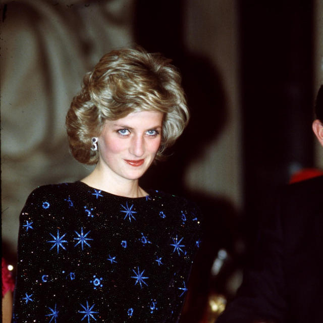 She had beautiful legs that went on forever': Princess Diana's designer on  dressing a fashion icon