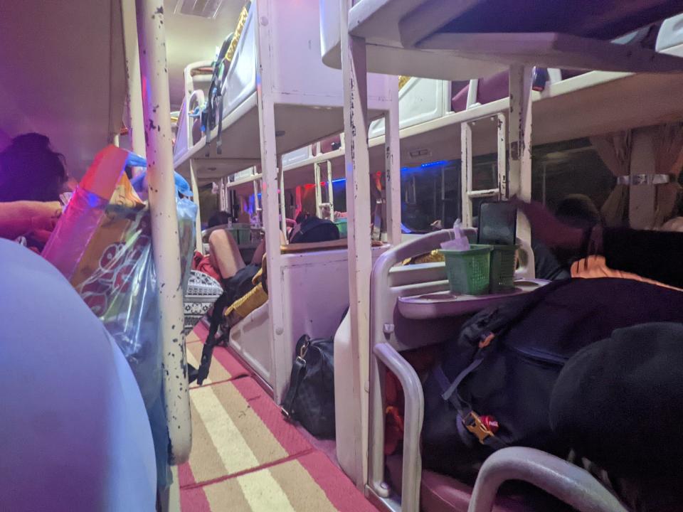 24 hour sleeper bus between Vietnam and Laos