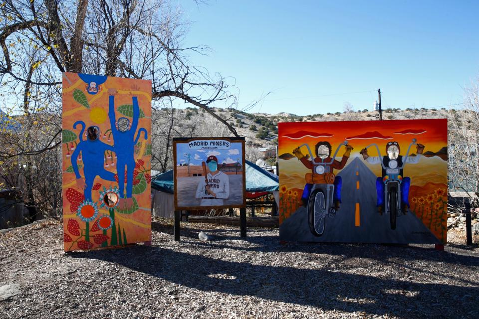 Connie's Photo Park, Madrid, NM. (Photo: Eric Thayer for Yahoo News)