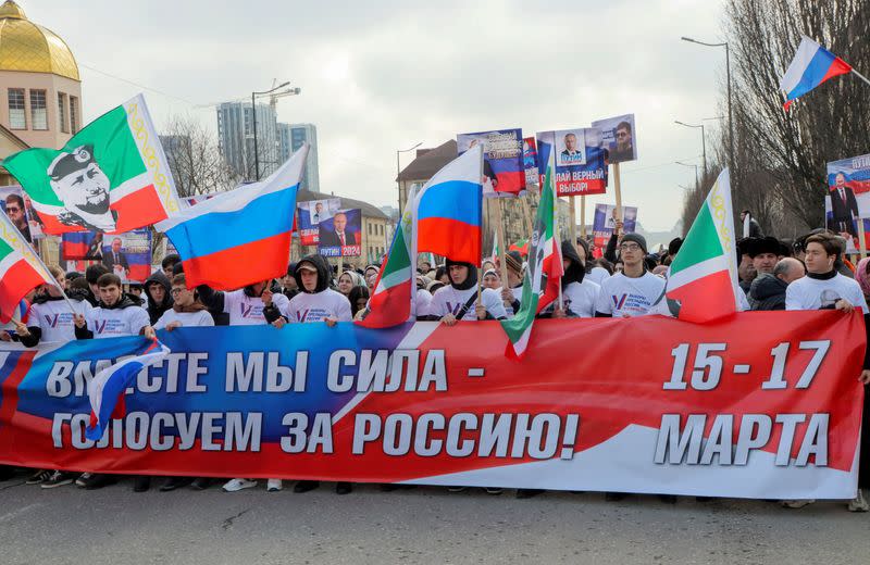People mark upcoming presidential election in Grozny