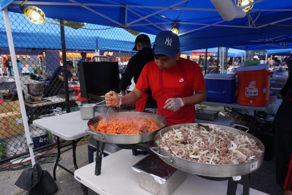 There are over 70 vendors this year. @queensnightmarket