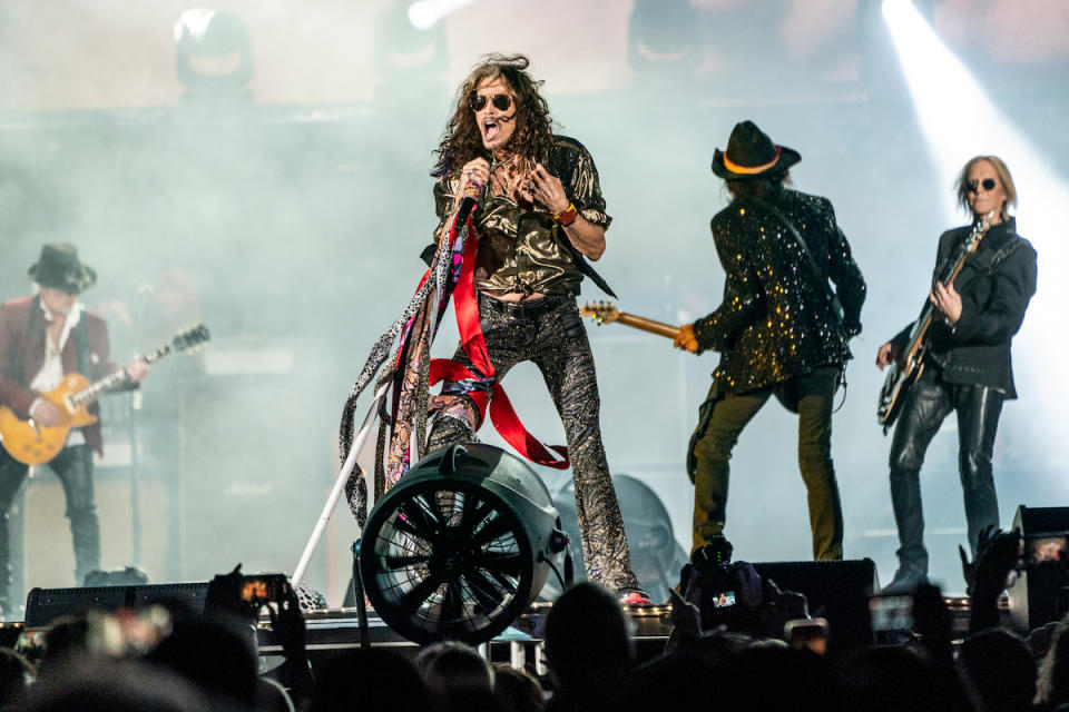 Aerosmith Performs in Boston 14