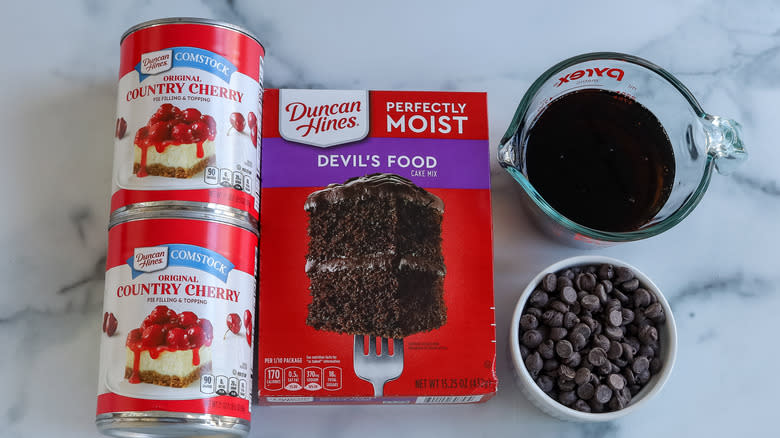 cherry cola dump cake recipe ingredients