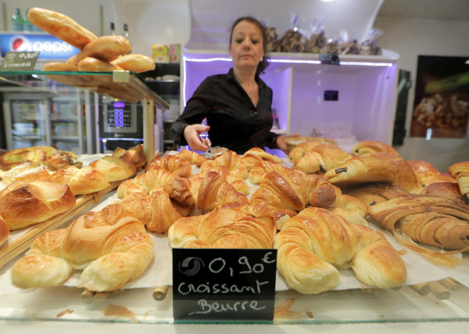 Katia Roy places all-butter croissants for sale at the bakery "Le Capitole" in Nice, France, October 25, 2017. Baker Frederic Roy is calling for the government to create a "traditional" label for croissants baked on the premises with additive-free flour and high-quality local butter.  (Photo: Eric Gaillard/Reuters)
