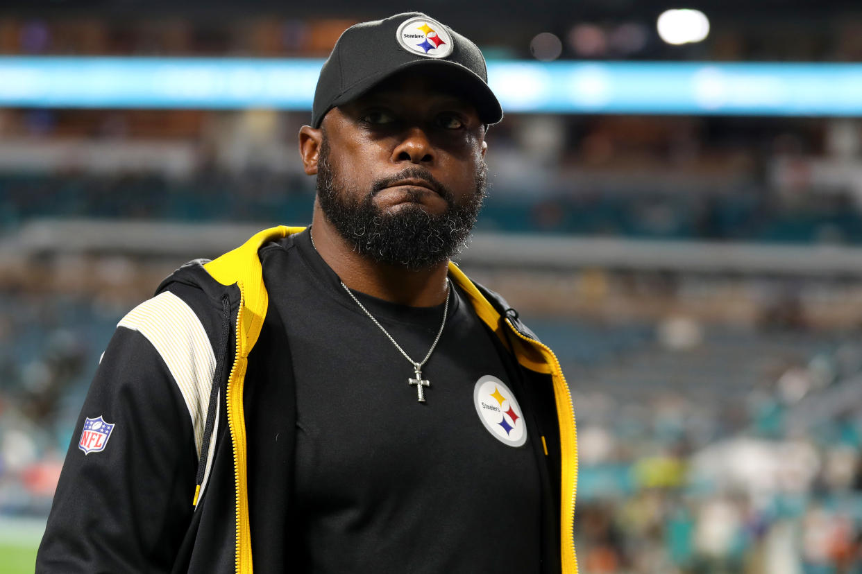 Mike Tomlin reportedly plans to return for an 18th season with the Steelers. (Megan Briggs/Getty Images)