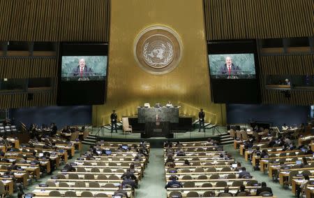 President Abdrabuh Mansour Hadi Mansour of Yemen addresses the 71st United Nations General Assembly in the Manhattan borough of New York, U.S., September 23, 2016. REUTERS/Mike Segar