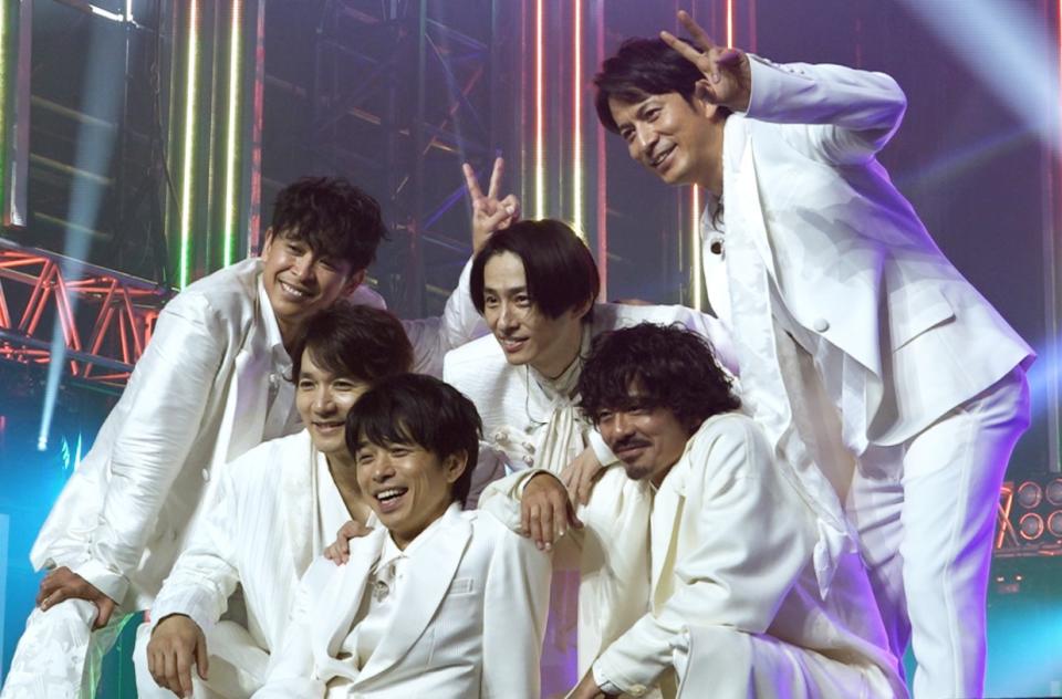 已經成軍25年的日本偶像團體V6今天透過官網及所屬經紀公司傑尼斯事務所表示，6名成員經過多次討論後，決定今年11月1日解散。(取自臉書)