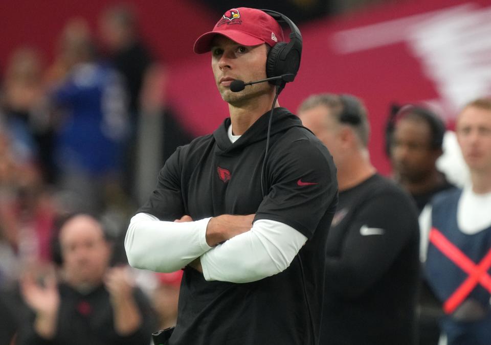 Arizona Cardinals head coach Jonathan Gannon watches his team from the sidelines as they take on the New York Giants at State Farm Stadium in Glendale on Sept. 17, 2023.