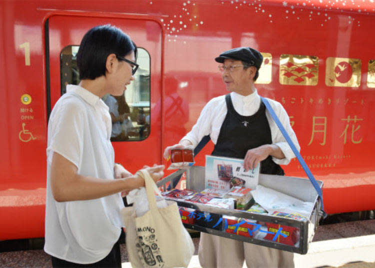 ▲創業於明治34（1901）年的便當店「山崎屋」上前迎接我們，名產「鱈魚飯（鱈めし）」曾獲得車站便當票選「JR東日本車站便當味之陣2012（JR東日本駅弁味の陣2012）」最優秀獎．車站便當大將軍