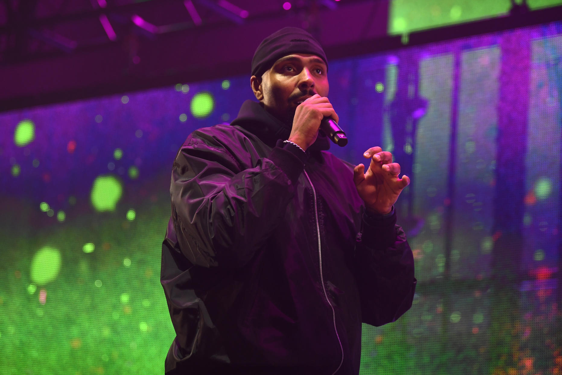 LONDON, ENGLAND - OCTOBER 28: Jordan Banjo speaks on stage at the KISS Haunted House Party at OVO Arena Wembley on October 28, 2022 in London, England. (Photo by Joe Maher/Getty Images for Bauer)