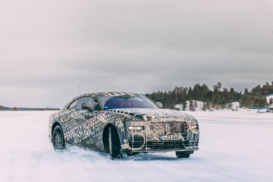 wraith-rolls-royce-spectre