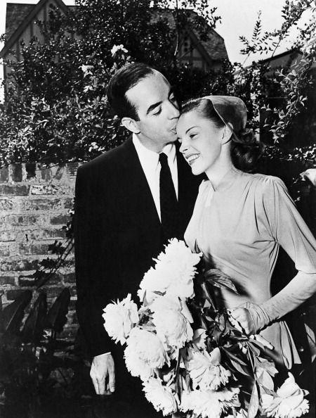 <p>Vincent Minnelli was the director of <em>Meet Me in St. Louis</em>, one of Judy Garland's most famous films. They later married on June 15, 1945, just after her 23rd birthday, and had a daughter, Liza, together. In 1951, they divorced.</p>