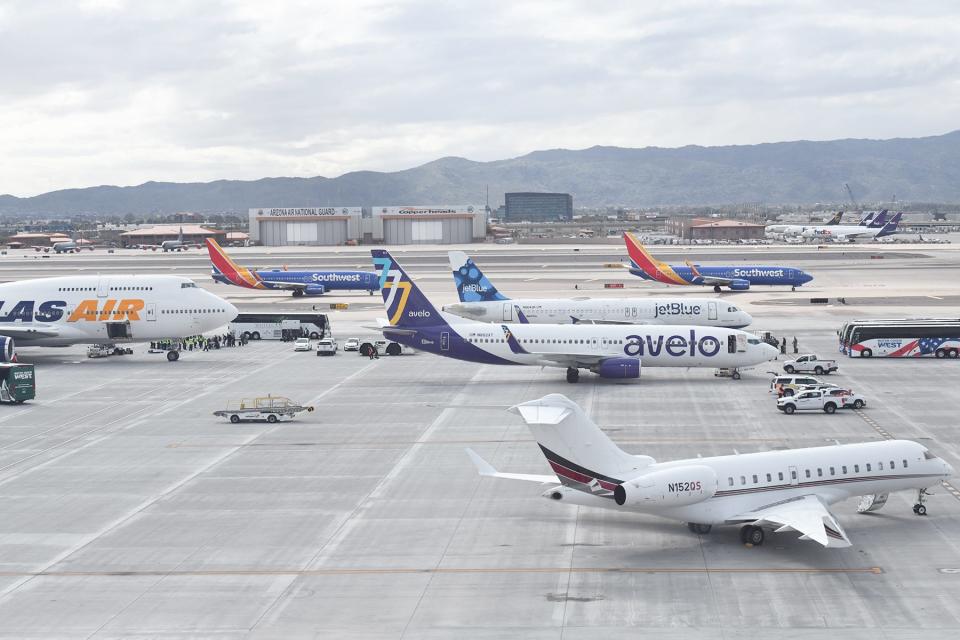 Planes at Phoenix Sky Harbor International Airport.