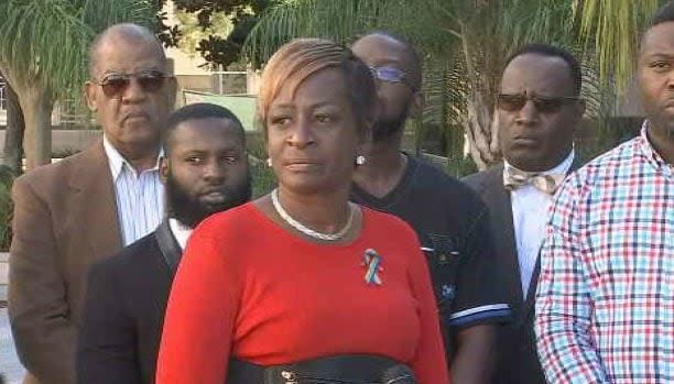 <p>Regina Hill plans to file lawsuit against former firefighter.</p>