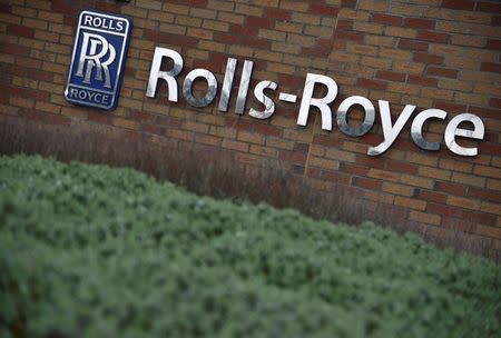 A Rolls-Royce logo is seen at the company aerospace engineering and development site in Bristol in Britain December 17, 2015. REUTERS/Toby Melville