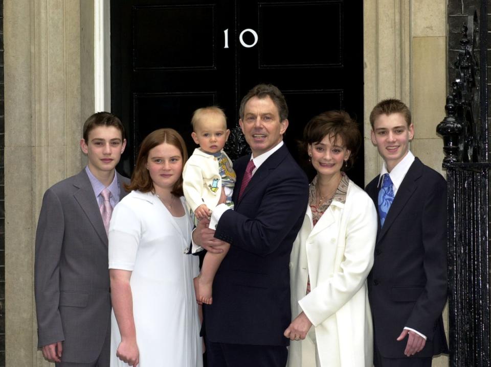 Tony Blair and his family outside Downing Street (Getty)