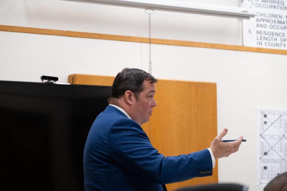 Nate Abate’s defense attorney, Scott Taylor, questions a witness during a preliminary hearing in San Luis Obispo Superior Court on Aug. 29, 2023.