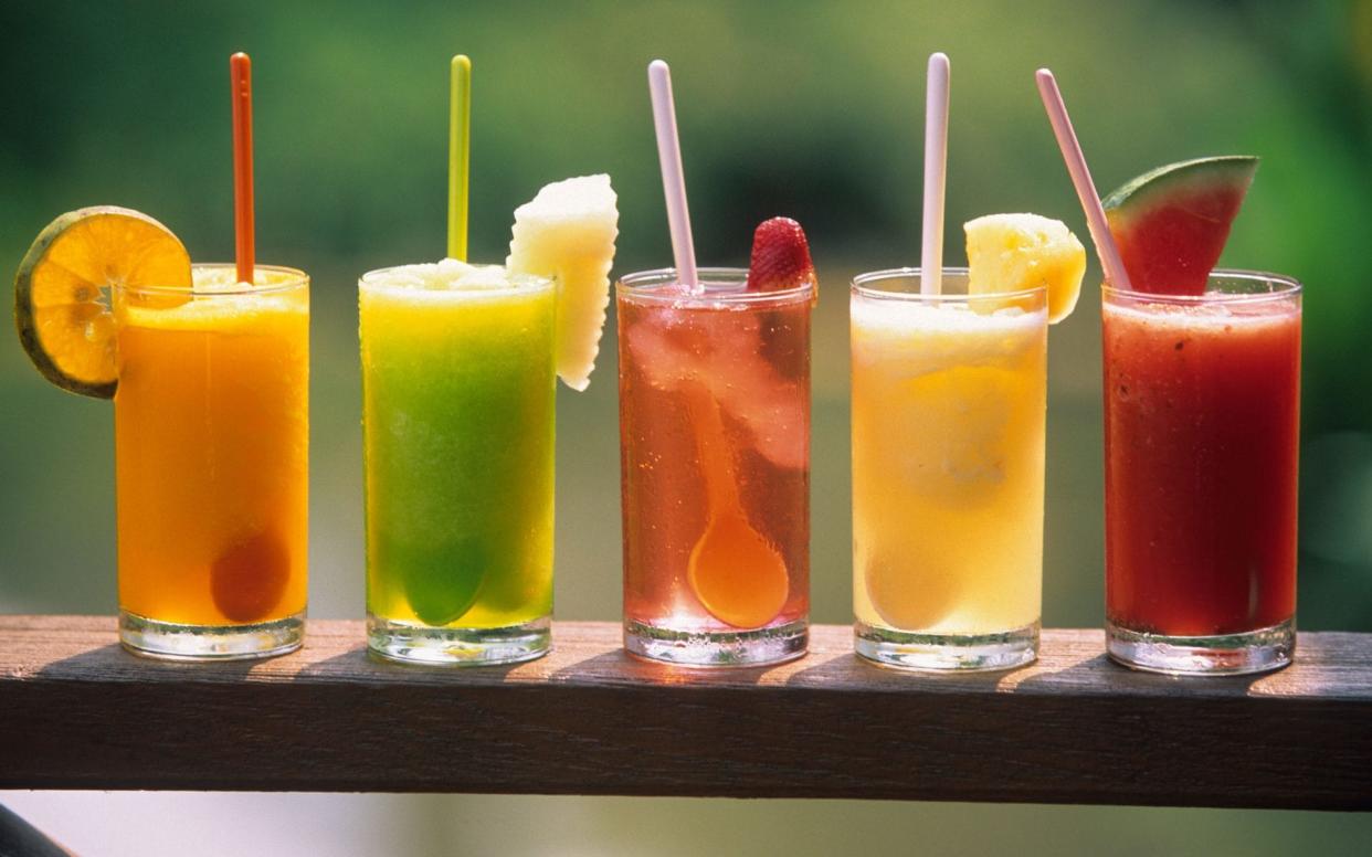 Sadly, the best juices are not always the nicest. - © PhotoCuisine RM / Alamy Stock Photo