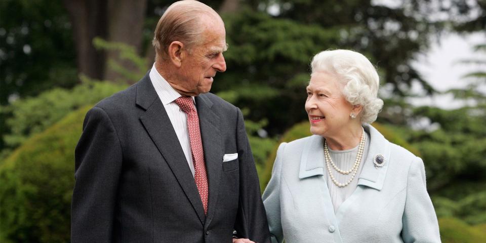 <p>The Queen and her husband celebrated their 60th diamond wedding anniversary at Broadlands in Hampshire.</p>