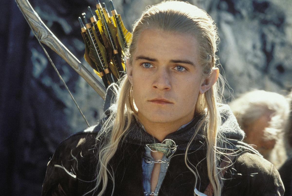 Fellowship Reunited! Orlando Bloom Poses with Viggo Mortensen, Elijah Wood  and More LOTR Costars