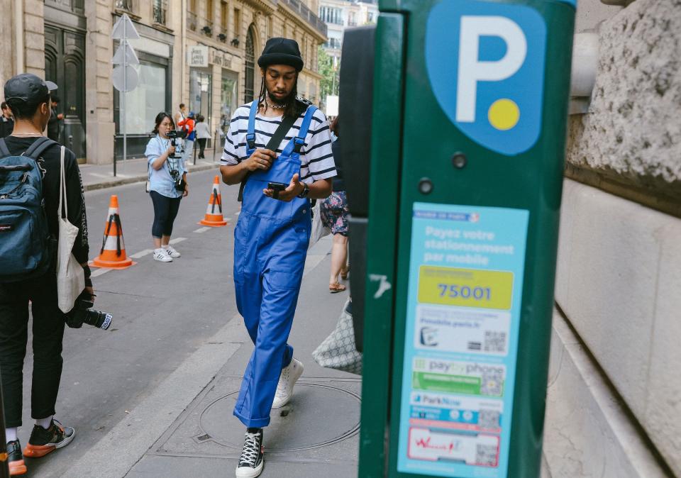 First Dior Men, Now Thom Browne—The 
 Gilets Jaunes Are Impacting the Fall ’19 Paris Men’s Shows