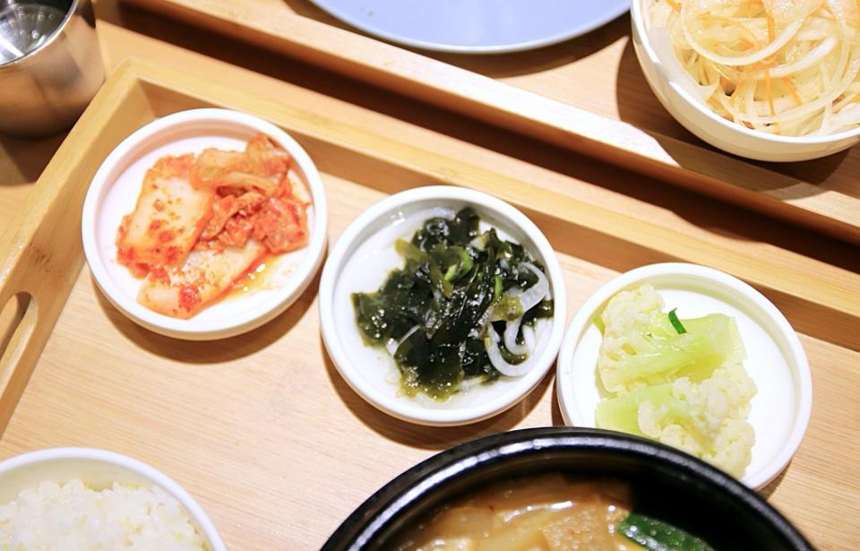 台中｜韓國餐桌밥상