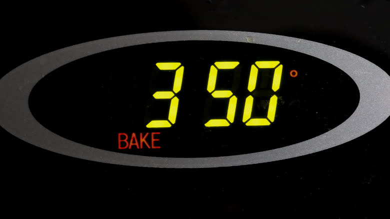 oven display setting at 350 F