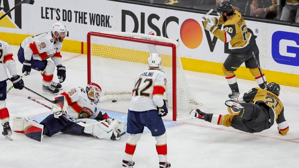 The Florida Panthers are at a goaltending disadvantage in the Stanley Cup Final. (Ethan Miller/Getty Images)