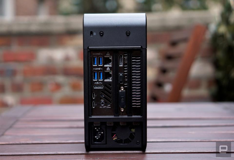 Intel NUC 9 Extreme