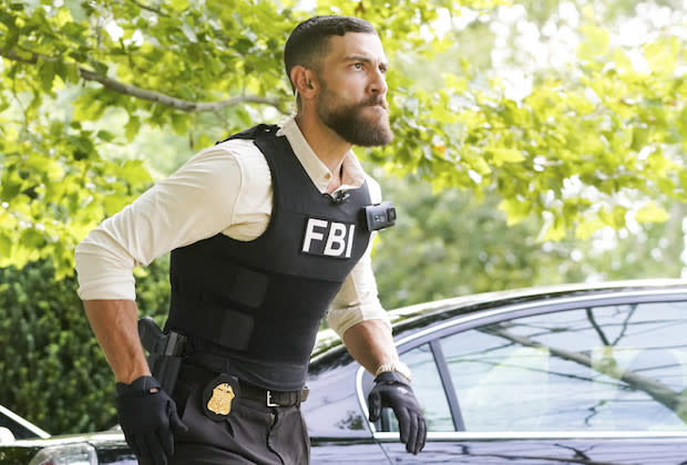 Zeeko Zaki Tees Up FBI's 'Really Big' Season 5 Premiere, OA Shedding His  'Supersuit,' Maggie's Eventual Return