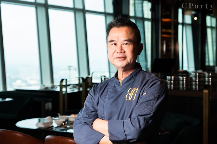 具有近50年料理經驗的一星主廚謝文。
