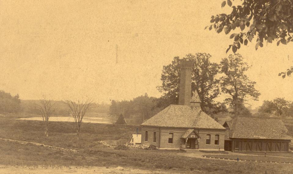 Exeter Water Works Pond on Portsmouth Avenue was excavated in 1886 to provide water to the town of Exeter. Exeter Water Works Company remained a private company until purchased by the town in 1950.