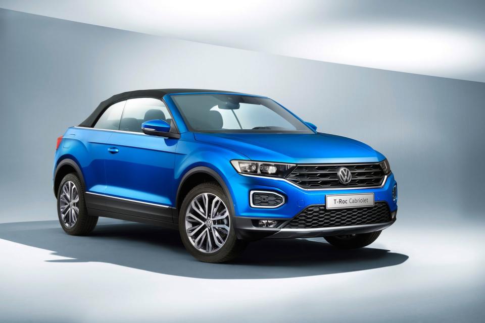 View Photos of the 2020 Volkswagen T-Roc Cabriolet