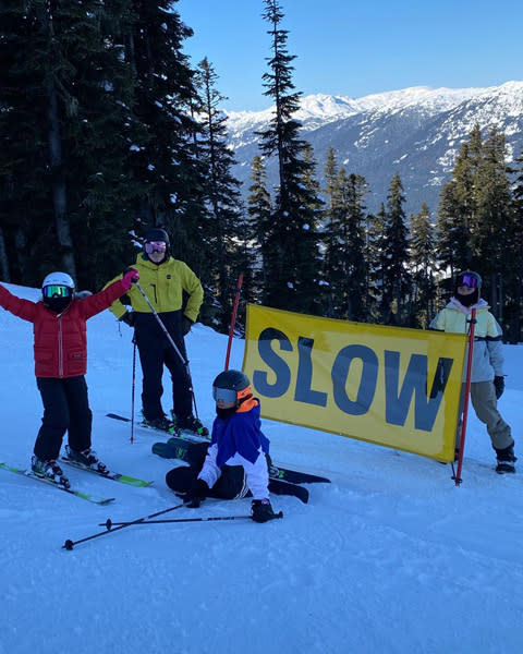 beckham-kids-skiing