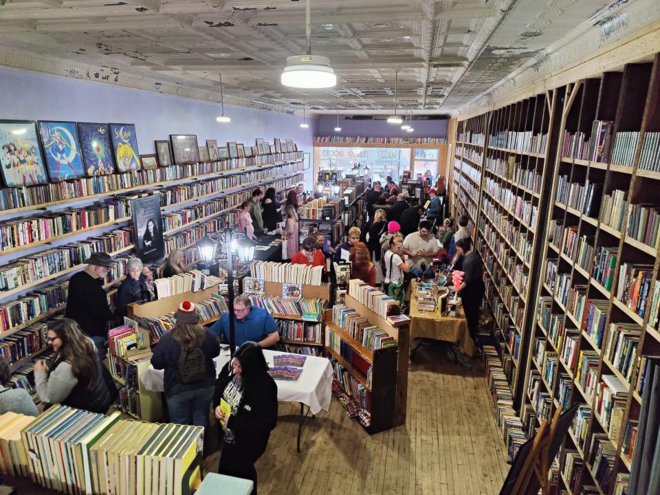 Pretty Good Books in Ashtabula, Ohio, was packed with readers on Jan. 28 as it hosted around 20 writers, including "Of Crowns and Legends" author Chelsea Banning, at a book-signing event.