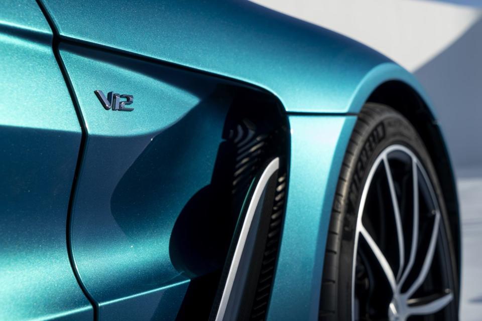 2023 Aston Martin V12 Vantage Roadster - Photos From Every Angle