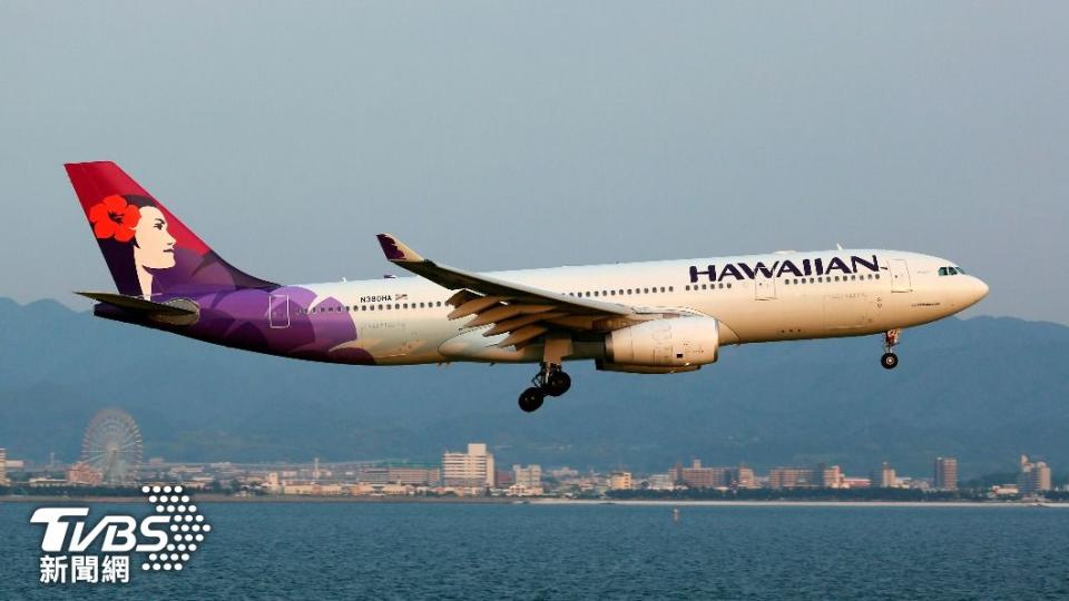 夏威夷航空從檀香山飛往雪梨的航班，途中遇上嚴重亂流造成多人受傷。（示意圖／達志影像美聯社）