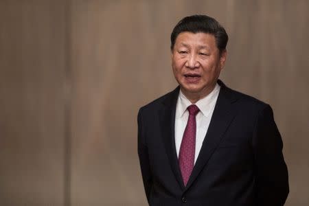 China's President Xi Jinping waits to meet with outgoing Hong Kong Chief Executive Leung Chun-ying at a hotel in Hong Kong, China, June 29, 2017. REUTERS/Dale De La Rey/Pool