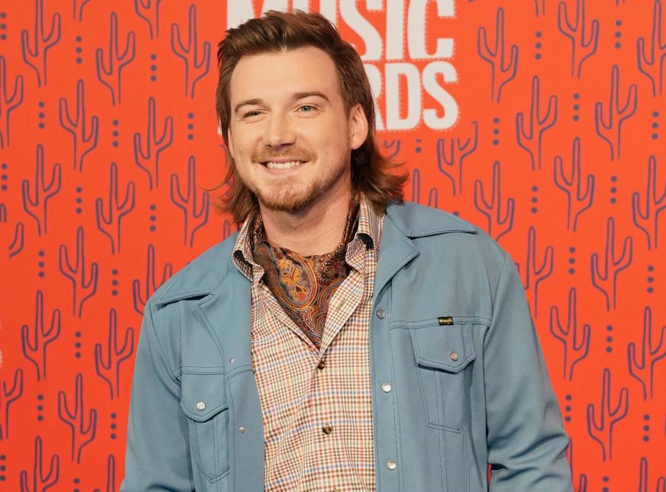 In 2022, Morgan Wallen was captured on camera drunkenly shouting the N-word at his friends outside his home in Tennessee (Sanford Myers)