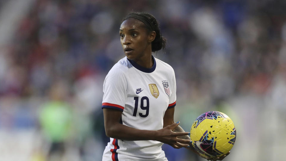 Crystal Dunn. 