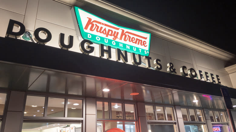 Krispy Kreme storefront