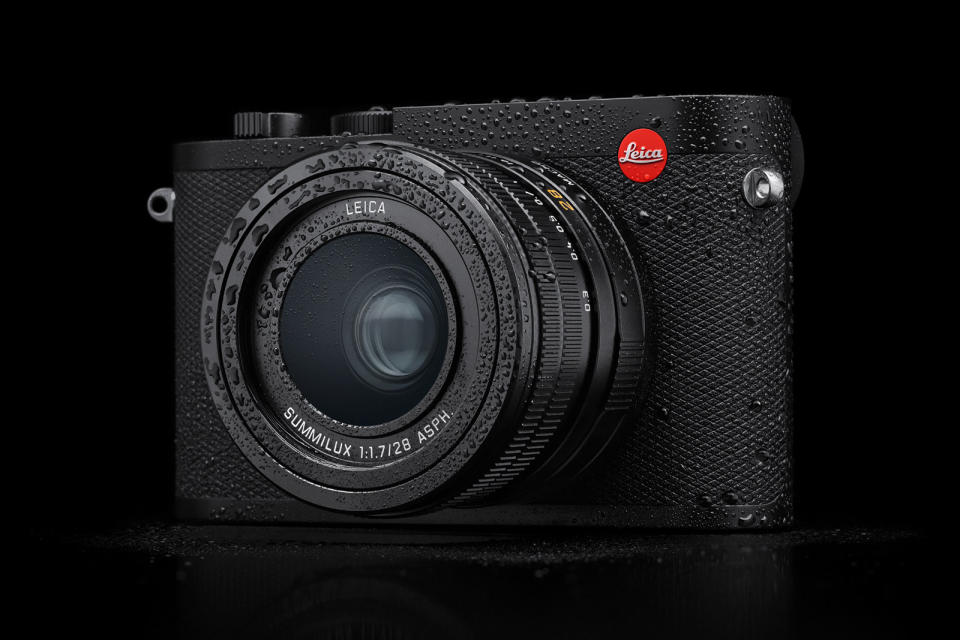 Leica made a few waves with its original Q camera in 2015, and not withoutmerit: the Q was a compact full-frame camera that took advantage of thecompany's reputation for high-quality lenses