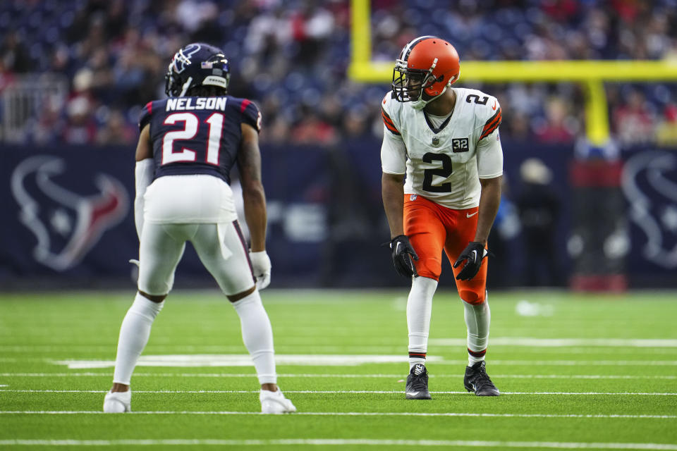 Amari Cooper racked up 265 yards and had two touchdowns the last time the Browns played the Texans.