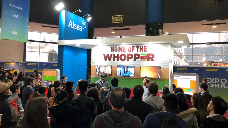 El stand de Burger King en Expo Empleo en la Ciudad de Buenos Aires