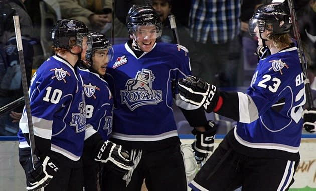 Royals forward Axel Blomqvist (right) scored the winner in overtime to steal two points from Swift Current. (Photo credit: victoriaroyals.com)
