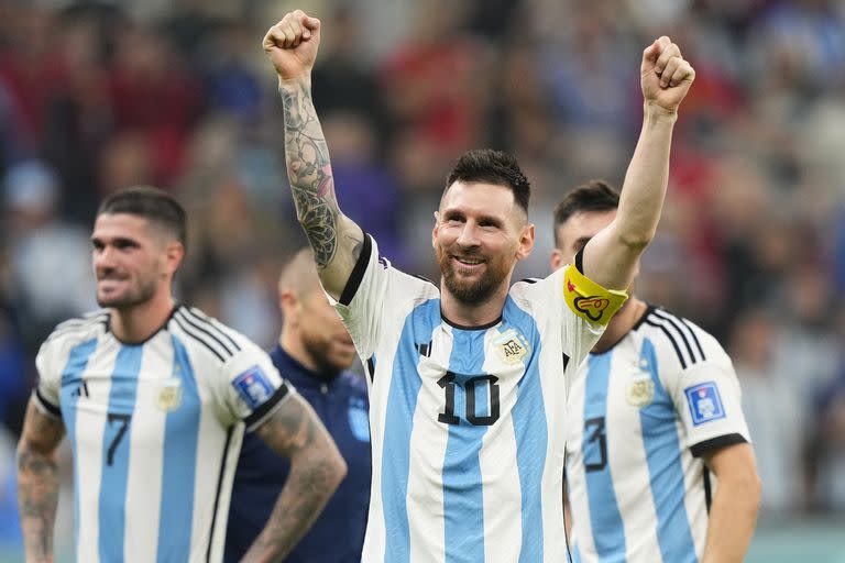 La Argentina busca su tercer título mundial en su sexta final ecuménica, la segunda de Messi